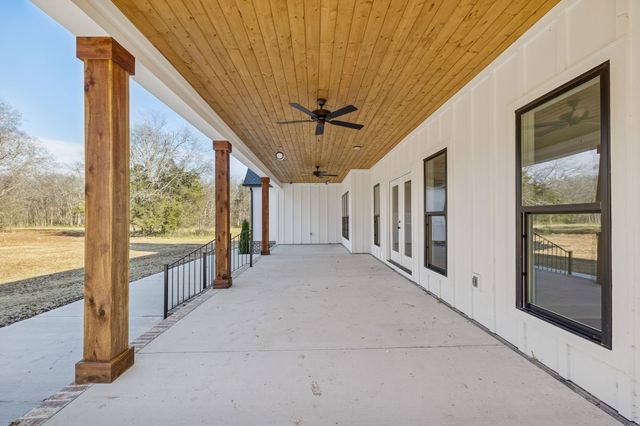 8533 Twelve Corners Rd, Lascassas, TN 37085