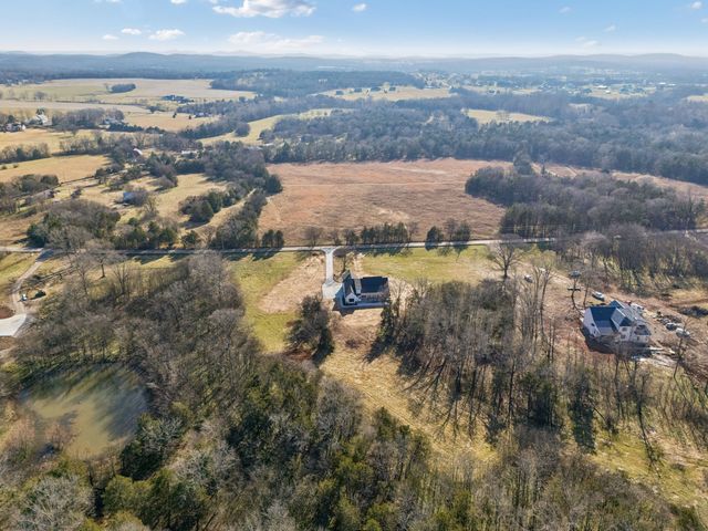 8533 Twelve Corners Rd, Lascassas, TN 37085
