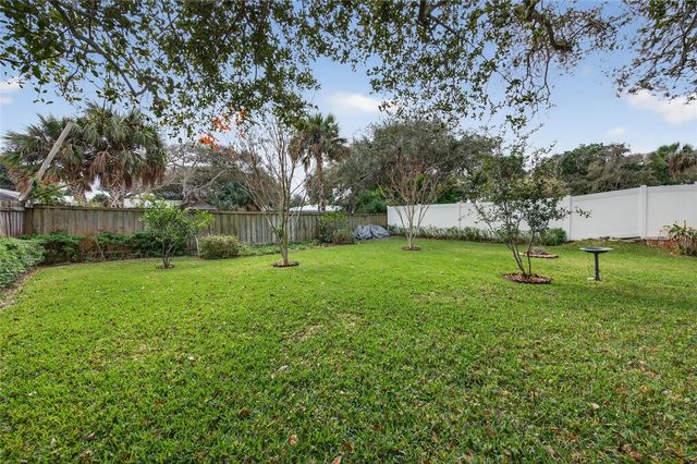 805 E 14TH AVENUE, New Smyrna Beach, FL 32169