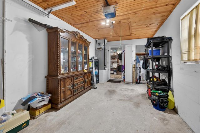 805 E 14TH AVENUE, New Smyrna Beach, FL 32169