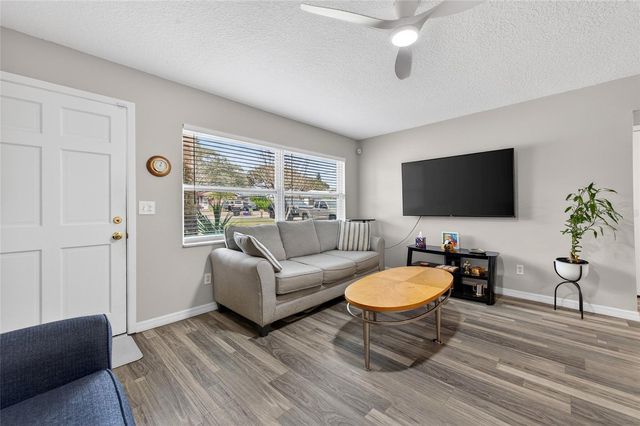 805 E 14TH AVENUE, New Smyrna Beach, FL 32169