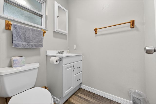 805 E 14TH AVENUE, New Smyrna Beach, FL 32169