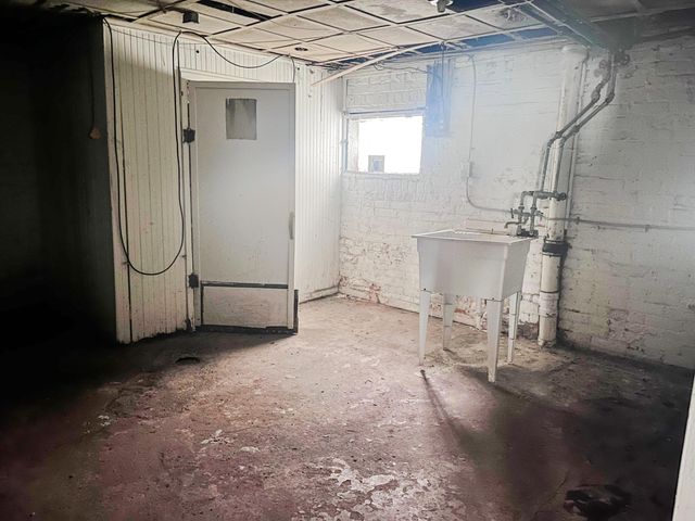 1163 Atkinson Street, Detroit City, MI 48202