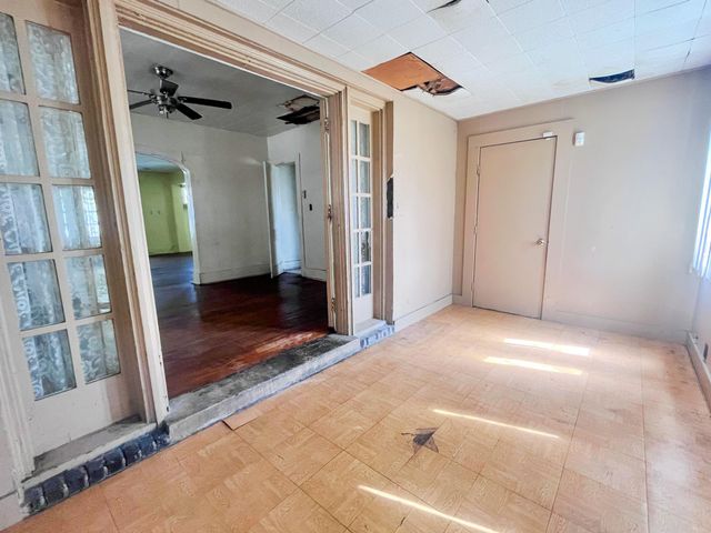 1163 Atkinson Street, Detroit City, MI 48202