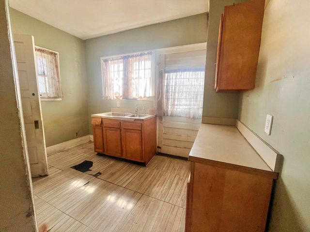 1163 Atkinson Street, Detroit City, MI 48202