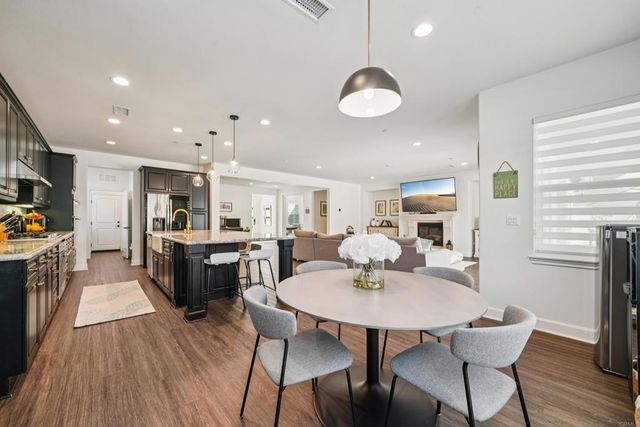 33294 Barmetta Lane, Temecula, CA 92592