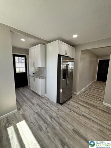 2824 Arcadia Avenue, Allentown City, PA 18103