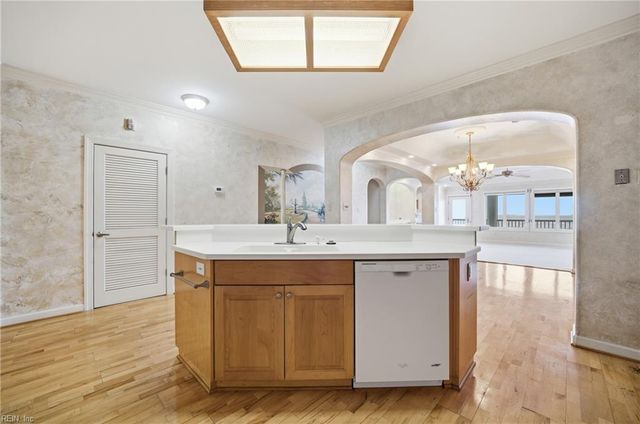 3160 Page Ave Apt 200, Virginia Beach, VA 23451