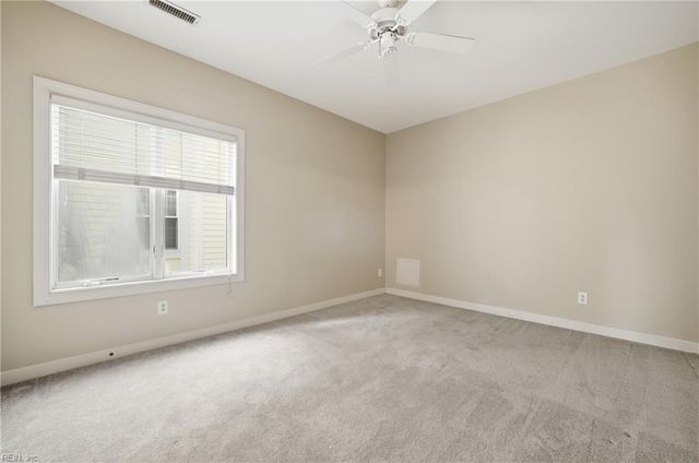 3160 Page Ave Apt 200, Virginia Beach, VA 23451