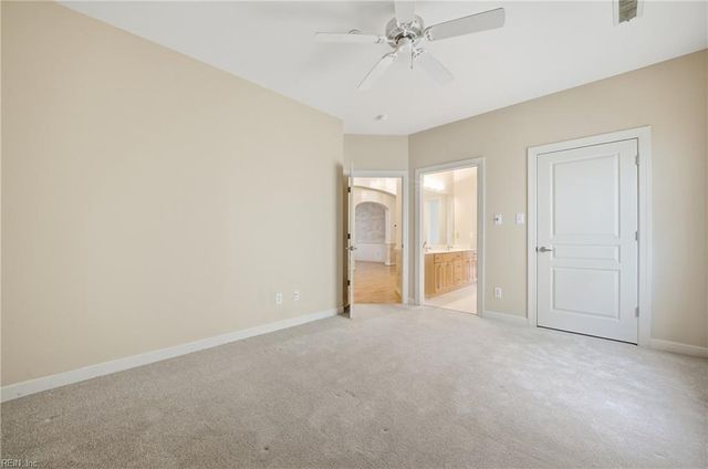 3160 Page Ave Apt 200, Virginia Beach, VA 23451