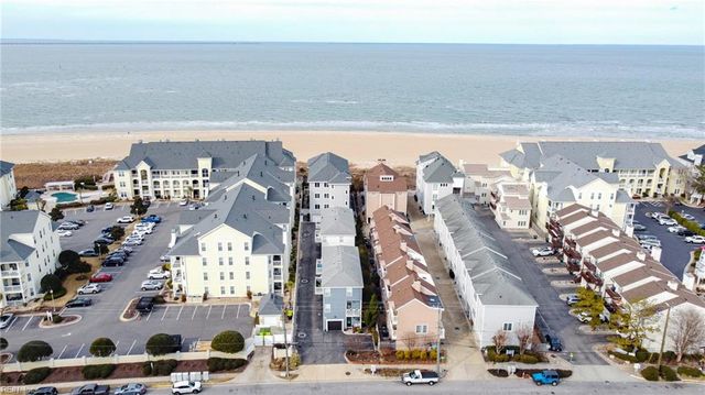 3160 Page Ave Apt 200, Virginia Beach, VA 23451
