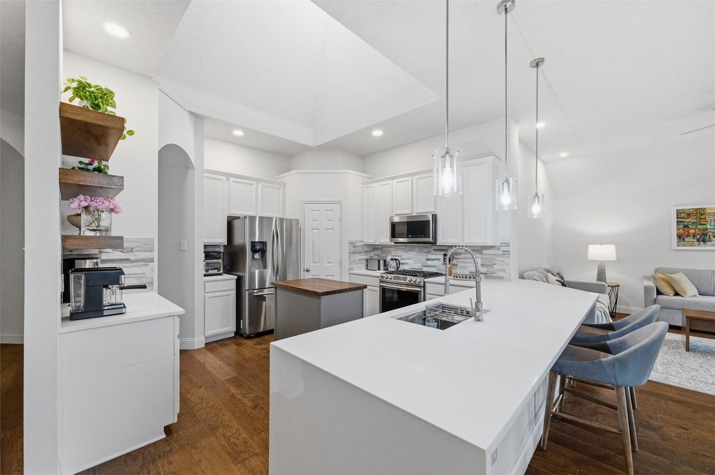 9612 Seann Drive, Frisco, TX 75035