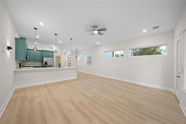 1411 Bayou Street, Houston, TX 77020