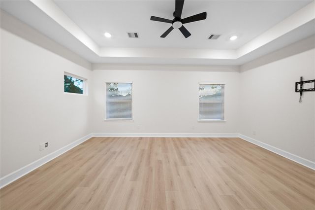 1411 Bayou Street, Houston, TX 77020