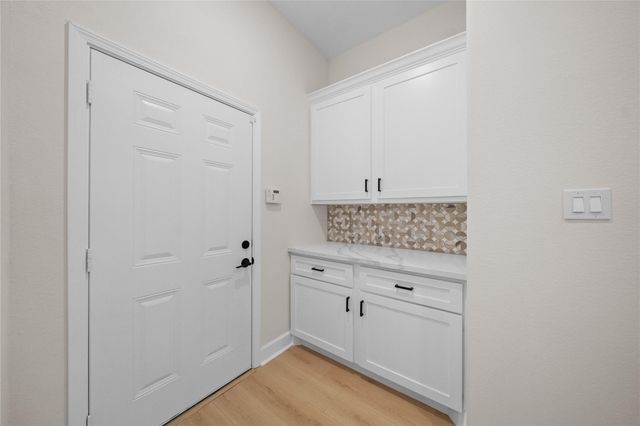 1411 Bayou Street, Houston, TX 77020
