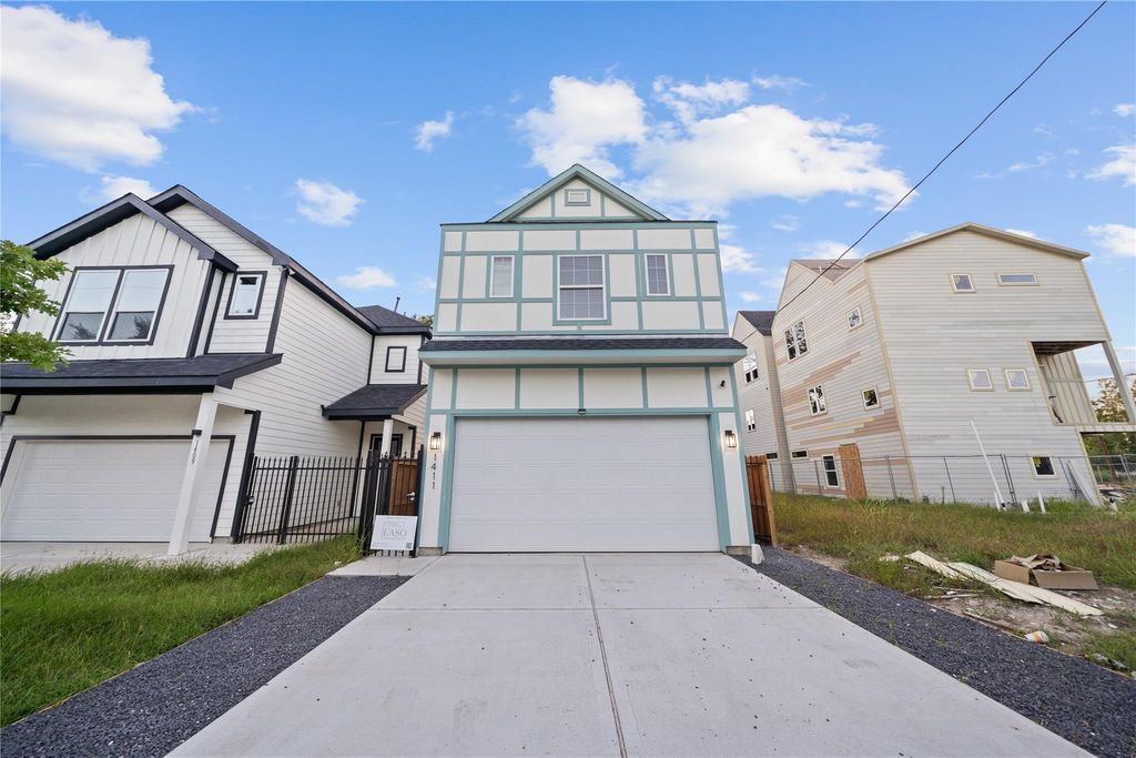 1411 Bayou Street, Houston, TX 77020