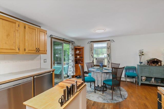 14 Dyer Avenue, Salem, NH 03079