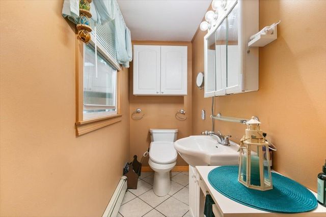 14 Dyer Avenue, Salem, NH 03079