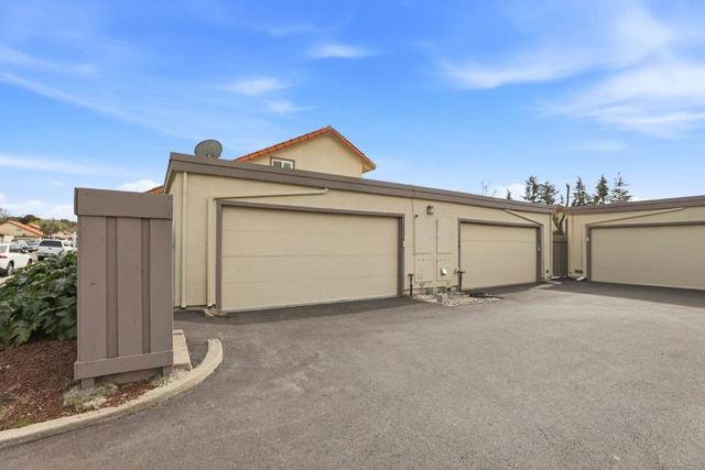 1558 Calle Enrique, Pleasanton, CA 94566