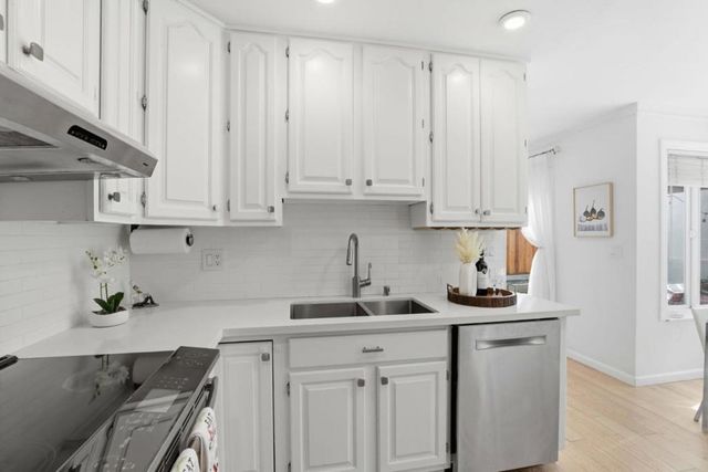 1558 Calle Enrique, Pleasanton, CA 94566