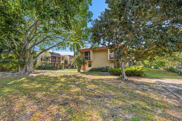 781 SE 1st Way 79, Deerfield Beach, FL 33441