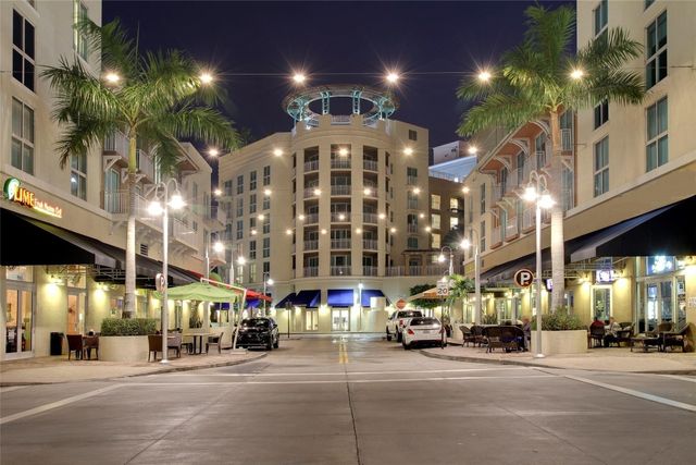 7280 SW 90th Street 209, Miami, FL 33156