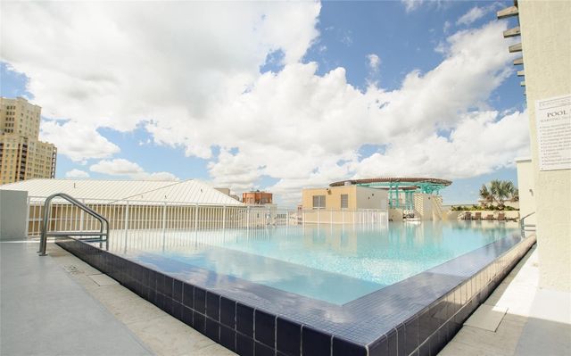 7280 SW 90th Street 209, Miami, FL 33156