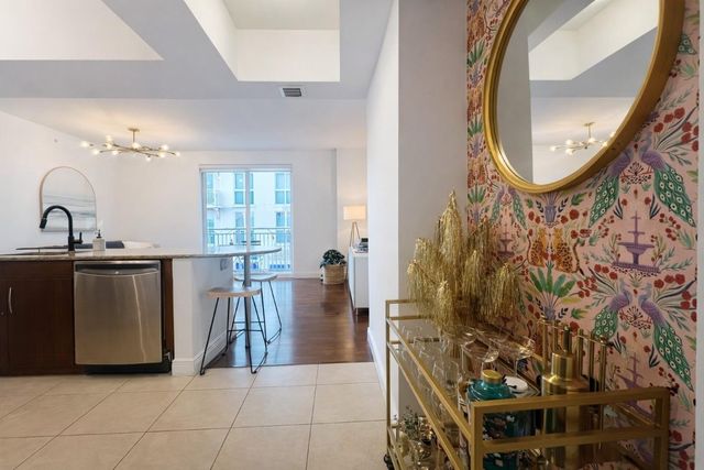 7280 SW 90th Street 209, Miami, FL 33156