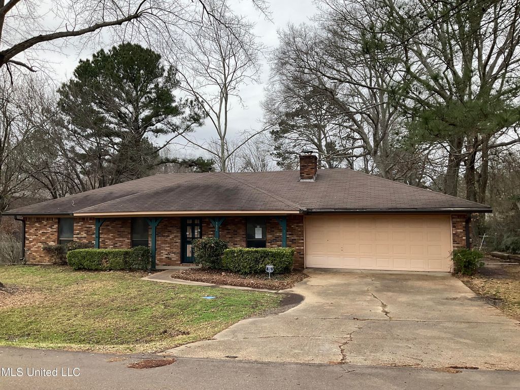 332 Brad Street, Pearl, MS 39208