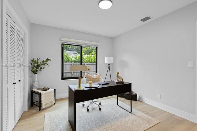 9350 NE 9th Place, Miami Shores, FL 33138