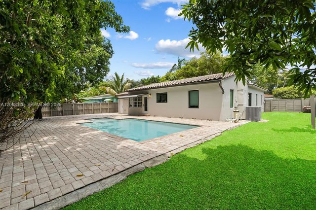 9350 NE 9th Place, Miami Shores, FL 33138