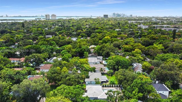 9350 NE 9th Place, Miami Shores, FL 33138