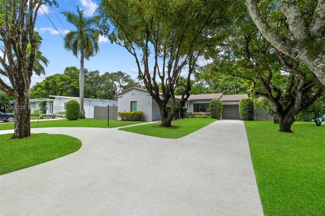 9350 NE 9th Place, Miami Shores, FL 33138