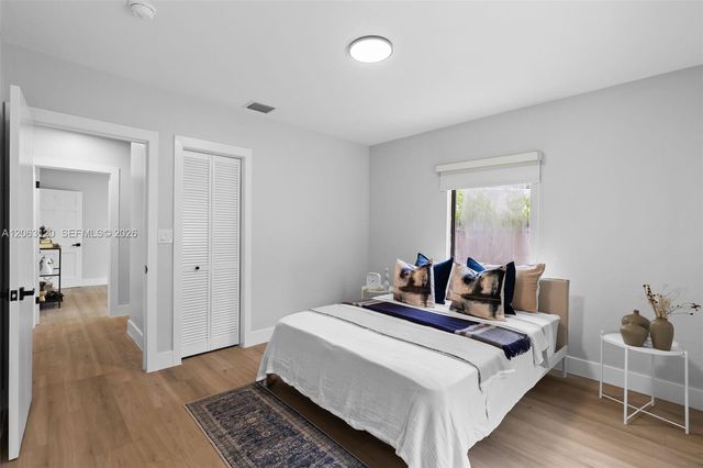 9350 NE 9th Place, Miami Shores, FL 33138