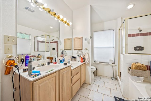 115 Morgans Cir, San Antonio, TX 78216