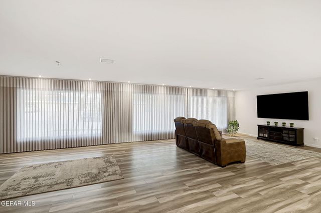 4011 Las Vegas Drive, El Paso, TX 79902