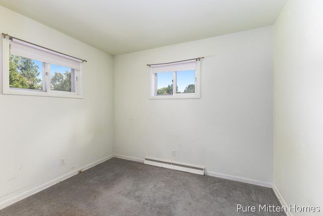 6118 N Hawley Highway, Belding, MI 48809