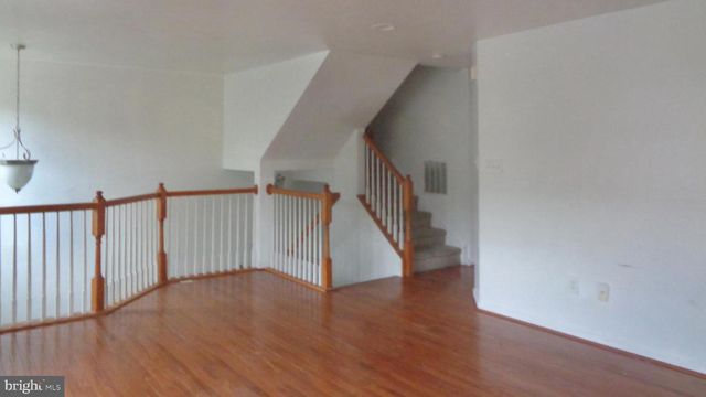 1520 JASON DR, Cinnaminson, NJ 08077