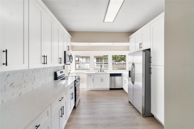 1715 6TH AVENUE W, Bradenton, FL 34205