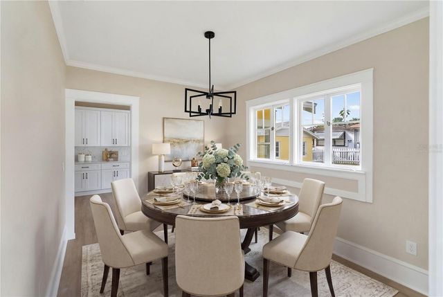 1715 6TH AVENUE W, Bradenton, FL 34205