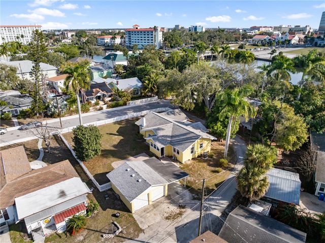 1715 6TH AVENUE W, Bradenton, FL 34205