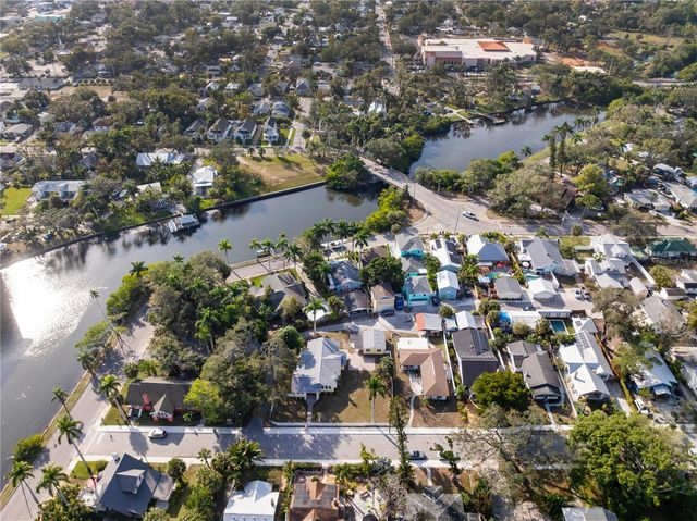 1715 6TH AVENUE W, Bradenton, FL 34205