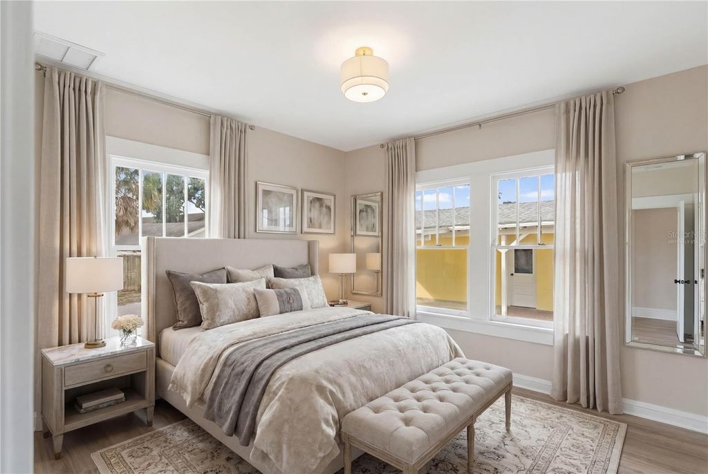 Image 32 of property listing at 1715 6TH AVENUE W, Bradenton, FL 34205