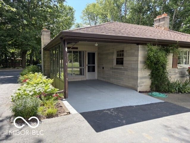 416 N McCullum, Knightstown, IN 46148