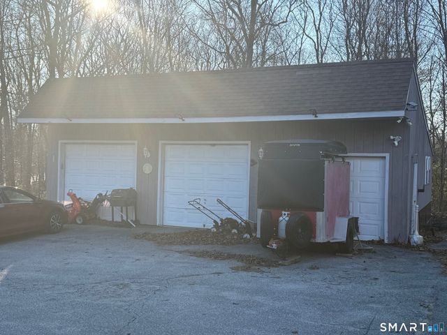 663 Beach Pond Road, Voluntown, CT 06384