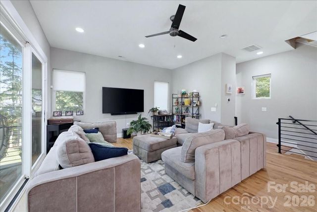1315 N Davidson Street, Charlotte, NC 28206