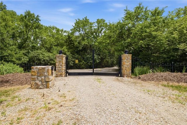 14421 Kelley Road, Kansas City, MO 64149