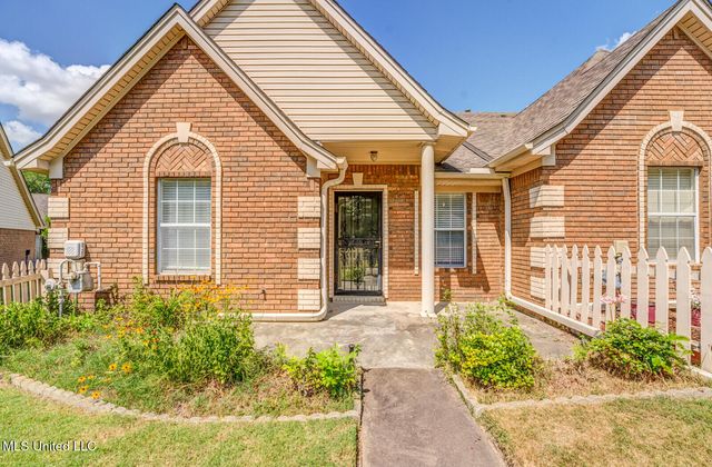 6742 Beaumont Circle, Southaven, MS 38671
