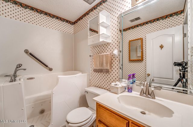 6742 Beaumont Circle, Southaven, MS 38671