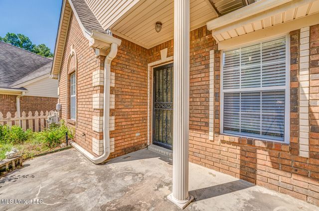 6742 Beaumont Circle, Southaven, MS 38671
